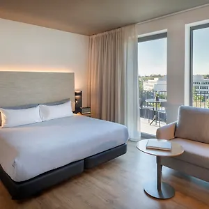 https://innside-by-melia-luxembourg.luxembourghotelsguide.com