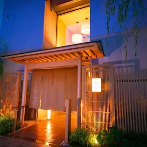 https://wa-qoo-shitaderamachi.hotels-osaka.net